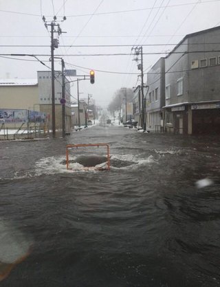 【画像有】“爆弾低気圧”根室市では高潮で避難勧告