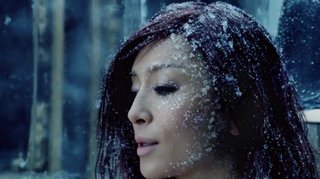 浜崎あゆみ、新曲3000枚売れず落ち目、悲哀、痛々しさ