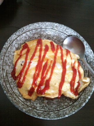 ダラ奥の昼食なに?