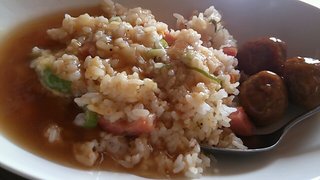 ダラ奥の昼食なに?