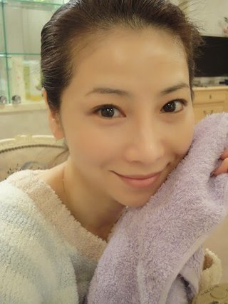 【画像アリ】18歳に見える！43歳主婦「美魔女」