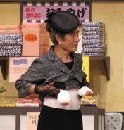 Aカップ･Bカップの人って自分じゃ舐めれないよね？(^ж^;)かわいそう･･･