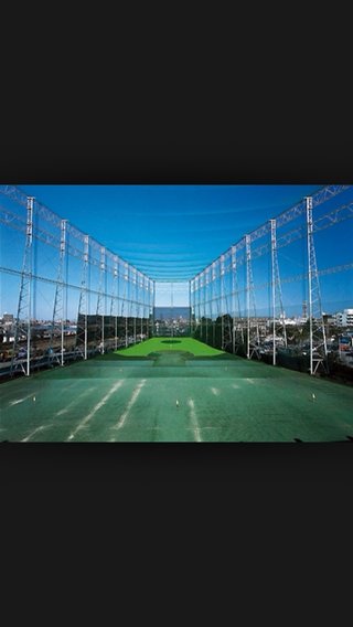 ゴルフ場のため池に男児2人転落