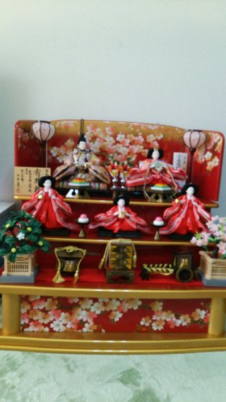 ●●お雛様飾ったらペタして下さい！●●