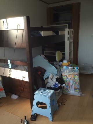 二段ベッドにカーテン