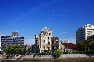 ラッスンゴレライは原爆の｢落寸号令雷｣を意味？