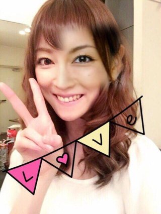 「目頭切りすぎ！」疑惑の吉澤ひとみ、病気のせい？と疑惧も