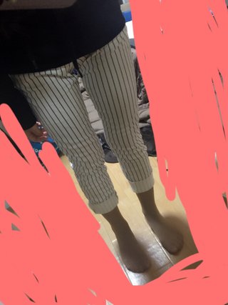 ゆるめのパンツってこういうもの？