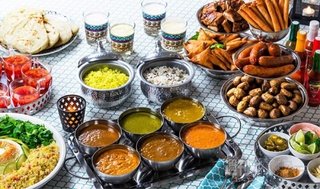 IKEAでカレー食べ放題、みんな一緒に行こう