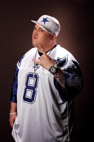 ヒップホップ歌手、大麻で逮捕　 密輸した疑い