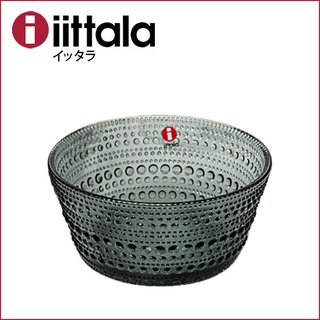 イッタラのシール剥がさない人いるんだね！