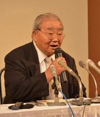 八千代町長「事実無根」　刑事告訴受け会見わいせつ行為否定