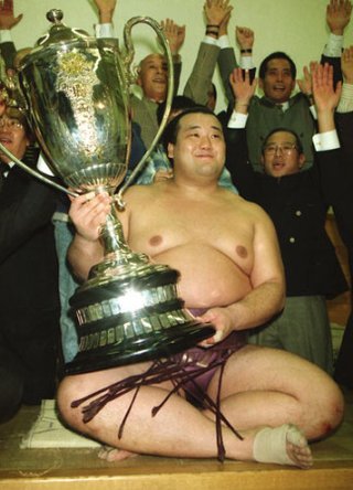 43歳の若さで…元大関貴ﾉ浪 音羽山親方が急死