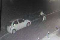 妻らをひき殺そうとした疑い～DV夫逮捕  大阪