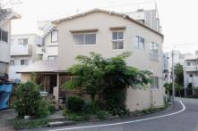 「エアコン嫌い…」高齢３姉妹そろって死亡、熱中症か