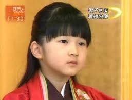 愛子さま「佳子さまのような格好がしたい」と主張するも雅子さまが反対