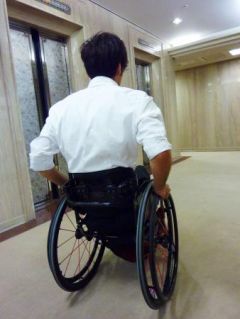 障害年金の不合理、男性が提訴へ 最重度なのに最低支給額  大阪