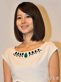 堀北真希「来春、芸能界引退」へ  結婚で未練なし…