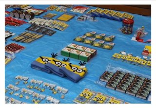 ＵＳＪで万引き容疑、男を逮捕　自宅にグッズ５００点