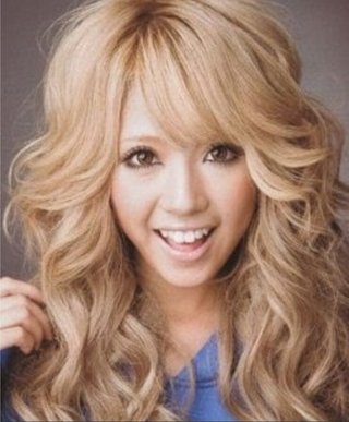 これ全部 益若つばさですか？