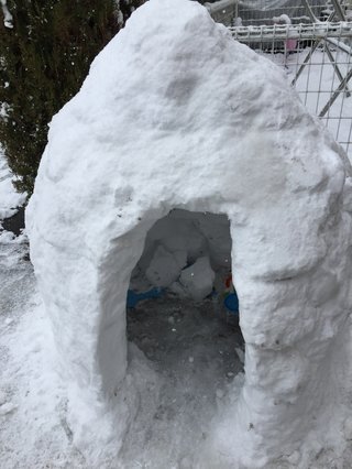 40年ぶりの大寒波襲来！！西日本は3日分の食料確保を