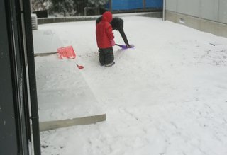 40年ぶりの大寒波襲来！！西日本は3日分の食料確保を