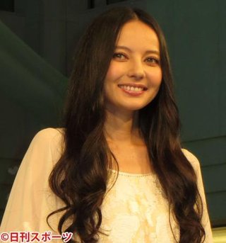 ベッキー出演ＣＭの打ち切り決定　“不倫騒動”の代償は大きく…