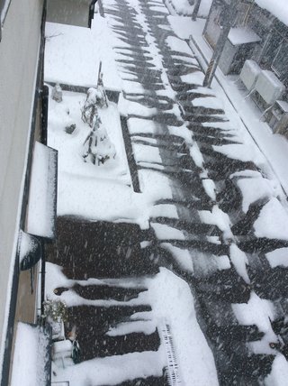 40年ぶりの大寒波襲来！！西日本は3日分の食料確保を