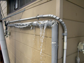 40年ぶりの大寒波襲来！！西日本は3日分の食料確保を