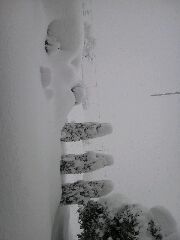 40年ぶりの大寒波襲来！！西日本は3日分の食料確保を