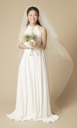 澤穂希が純白ウエディングドレスに最高の笑顔を披露