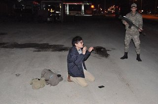 「ＩＳ戦闘員になる」日本人を拘束　トルコ軍警察