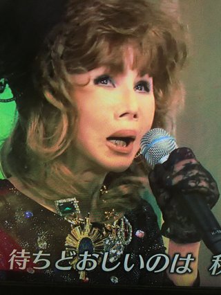小川菜摘“整形疑惑”笑い飛ばす　生放送で話題も「ゴム取ったら戻る」