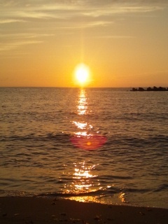 海に沈む夕日を見せてあげたい。
