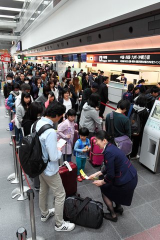 ＪＡＬのシステム障害復旧　４６便が欠航、運航乱れ続く