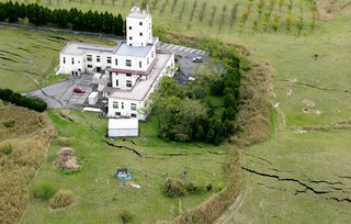 阿蘇山の火山活動、観測に支障　データ収集できず