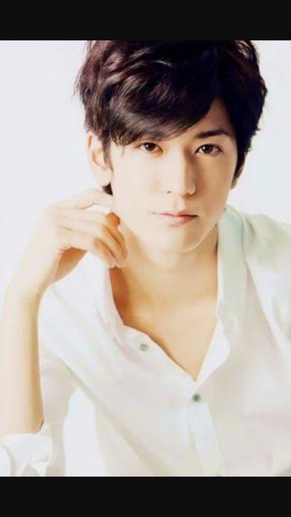 吉田羊 ジャニーズ中島裕翔 熱愛報道