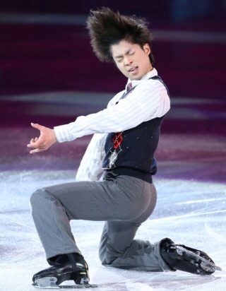 村主章枝(35)大胆ヌードを披露