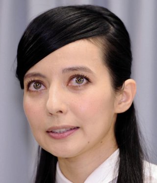 ベッキーが３カ月ぶりにテレビ復帰 → 奥さんへの謝罪前に番組収録していたと判明して批判殺到