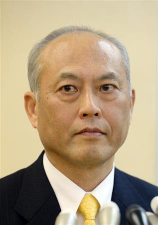 舛添氏 会議費で家族旅行疑い