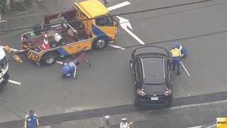 ７カ月の男児死亡、車と衝突し自転車転倒　東京・国分寺