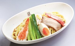 ７種の魚介だれ 冷やし中華はじめました　５月１３日（金）から期間限定でくら寿司にて
