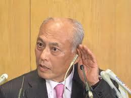 舛添氏 会議費で家族旅行疑い