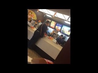 大阪平野区のマクドナルドで激ギレしている父親が撮影され大炎上