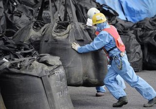 福島の除染土を全国の道路や防波堤などに再利用することが決定