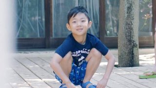 鈴木紗理奈の長男、ユニクロのキッズモデルに起用