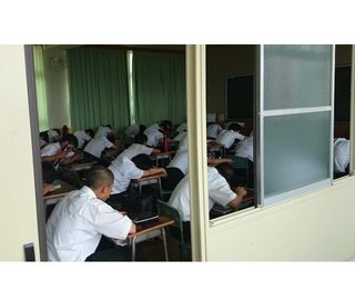 加古川中学校で”昼寝”を試験導入　