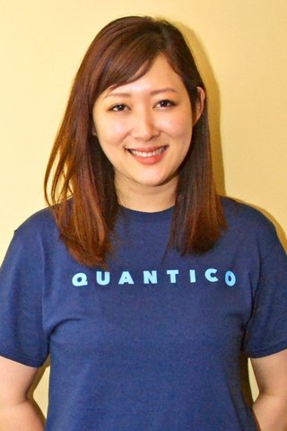 FBI合格のインテリ芸人として話題のREINA、“高学歴”がコンプレックスに