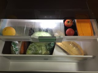 皆の家の冷蔵庫の中やキッチンを見せて