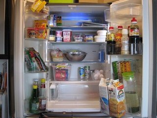 皆の家の冷蔵庫の中やキッチンを見せて